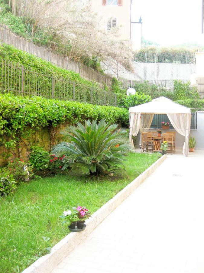 Approdo Alle 5 Terre Da Niky La Spezia Exterior photo